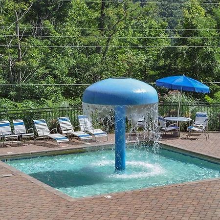 Villa Moonshine Manor-Pets Ok-W/D-Pool Table-Arcade-Hot Tub Gatlinburg Exterior foto